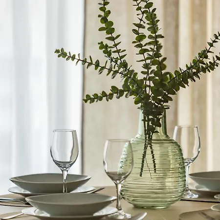 Modern With A Balcony And Parking Near Pge By Renters Apartamento Varsóvia